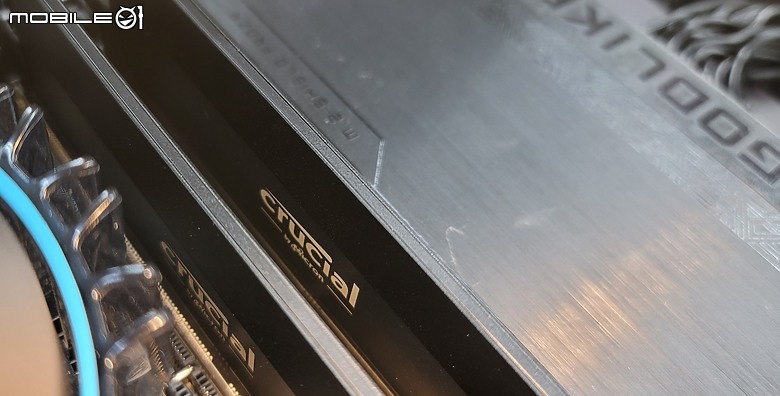 超低溫寒流來襲 開箱低調極速 Micron Crucial PRO D5 6400 32G(16G*2)超頻(雙通)黑色