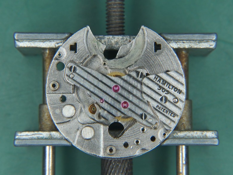 自娛玩修錶 - Hamilton Electric "Nautilus 500" 電動錶 (cal. 505)