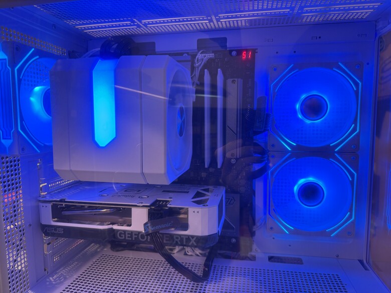 【新電腦開箱】美光 Crucial T705 PCIe Gen 5 SSD 2TB 真的是快啊！