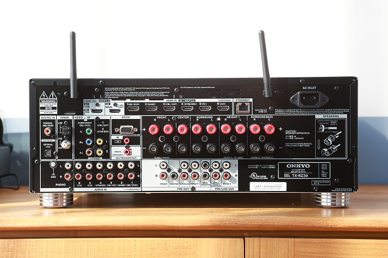 點我看大圖 ONKYO TX-RZ30 9.2 聲道 AV擴大機,搭載全頻DIRAC LIVE,簡易開箱分享