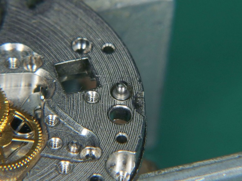 自娛玩修錶 - Hamilton Electric "Nautilus 500" 電動錶 (cal. 505)