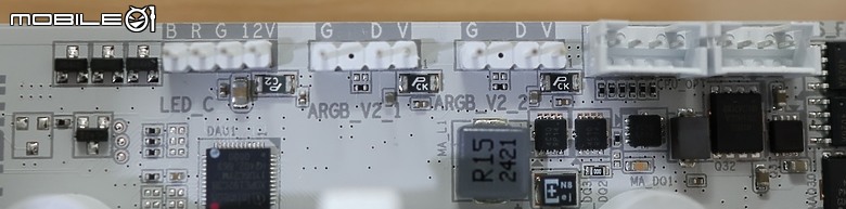 [開箱] 技嘉 X870I AORUS PRO ICE 白色小鷹