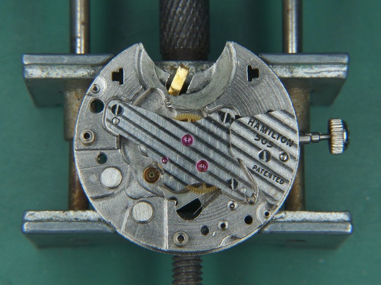 自娛玩修錶 - Hamilton Electric "Nautilus 500" 電動錶 (cal. 505)