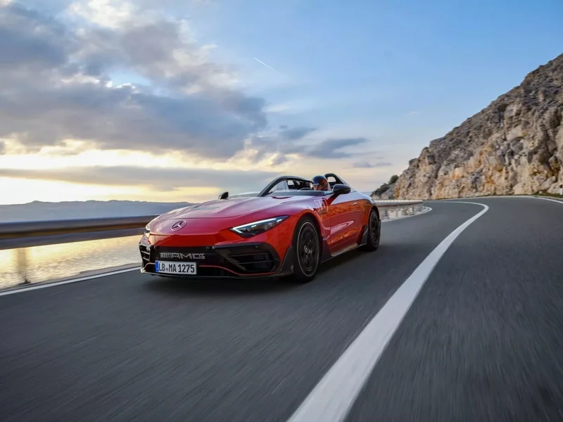 奔放不羈!Mercedes-AMG PureSpeed 跑車挾 F1光環震撼登場