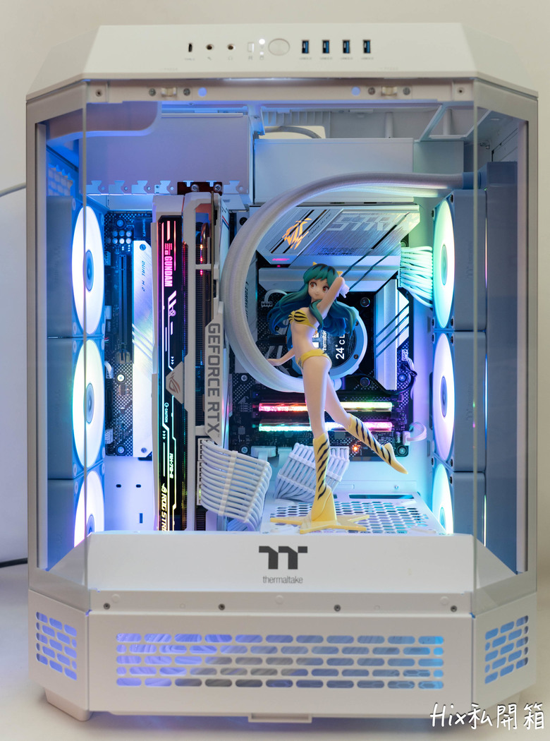 公仔展示櫃，Thermaltake 曜越 Tower600