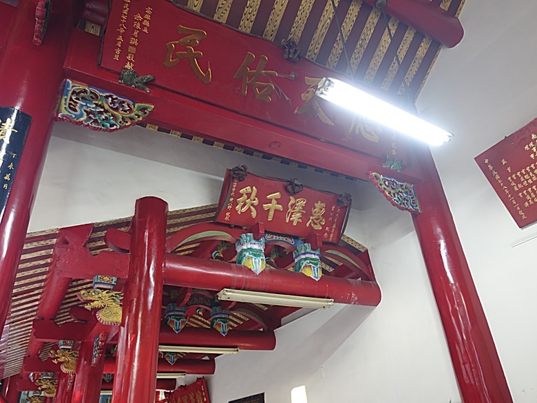鳳儀書院、鳯山龍山寺、鳯邑城隍廟、鳳山縣新城殘蹟、曹公廟、鳳山教會 — 2024年末鳳山快閃訪古行旅紀錄