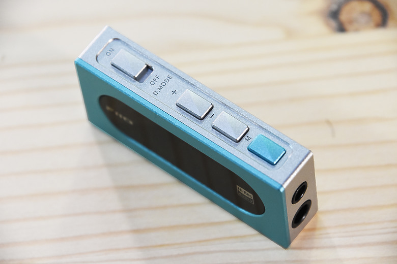[開箱評測] FiiO KA15 隨身型解碼耳機轉換器~小巧精美卻蘊藏絕美聲音