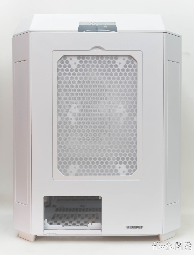 公仔展示櫃，Thermaltake 曜越 Tower600