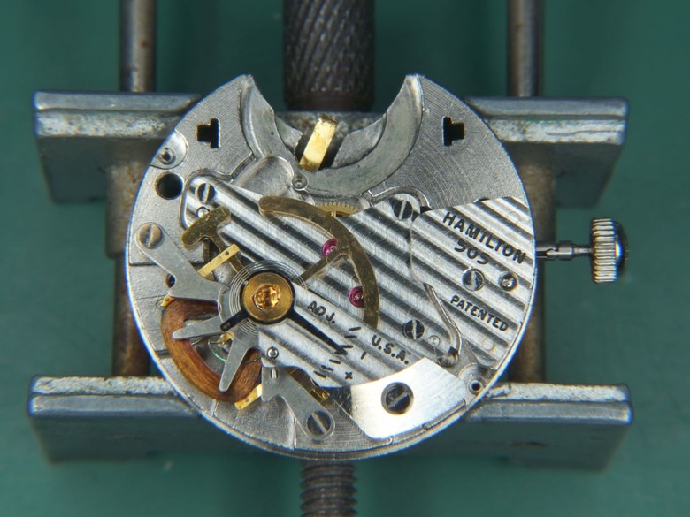 自娛玩修錶 - Hamilton Electric "Nautilus 500" 電動錶 (cal. 505)
