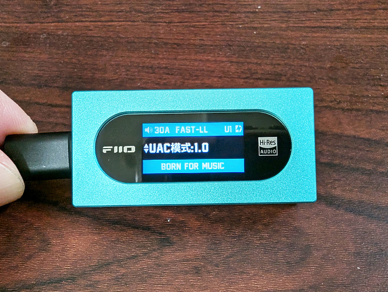 [開箱評測] FiiO KA15 隨身型解碼耳機轉換器~小巧精美卻蘊藏絕美聲音