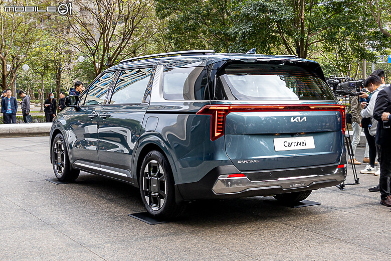 【採訪】Kia 小改款 Carnival 三車型 164.9~205.9 萬元正式上市!