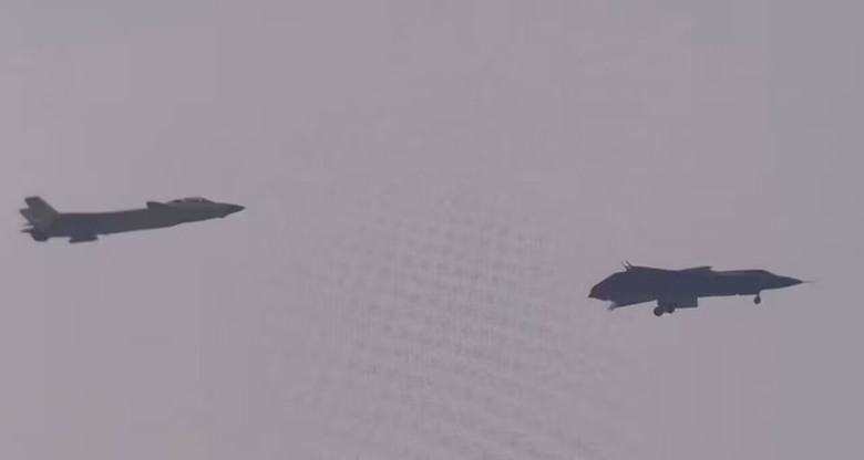 六代機首飛?