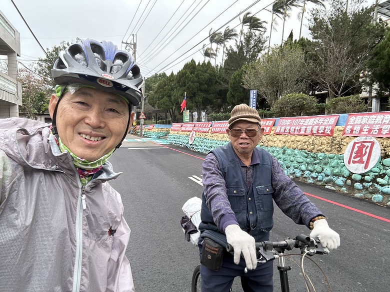 2023/12/24 桃園-關西-新埔，順O Base camp city tour