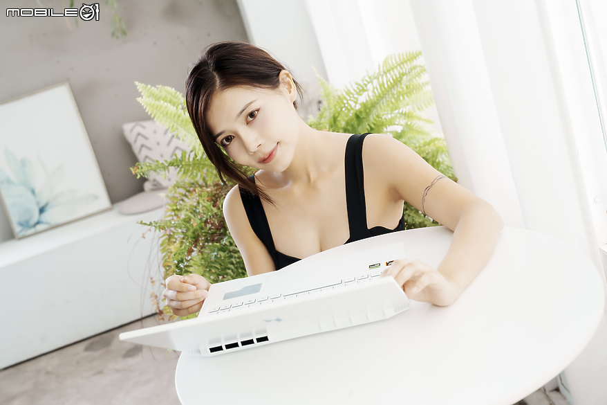 點我看大圖 Acer Nitro V 14 AMD 實測報告|AMD、NVIDIA 雙動力加持,為行動遊戲與創作而生