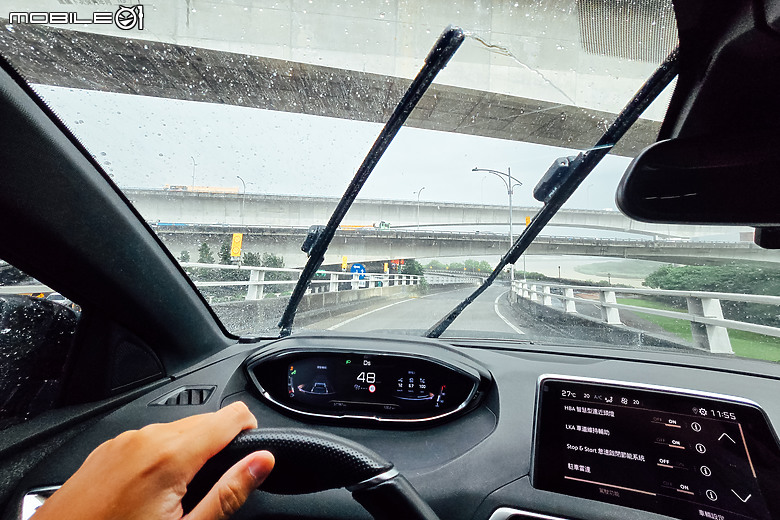 Continental PC7 兩千公里試胎體驗|通勤與運動全能、乾濕地面無所畏懼!