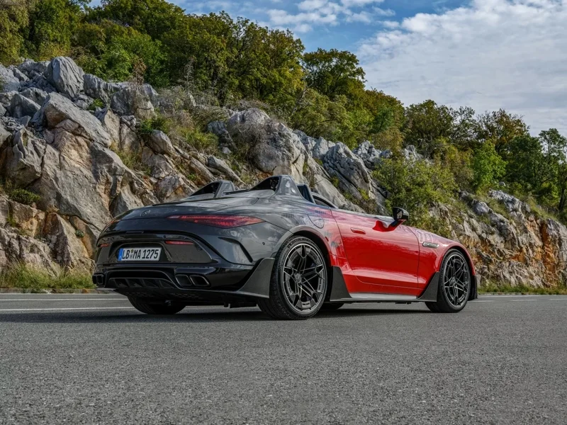 奔放不羈!Mercedes-AMG PureSpeed 跑車挾 F1光環震撼登場