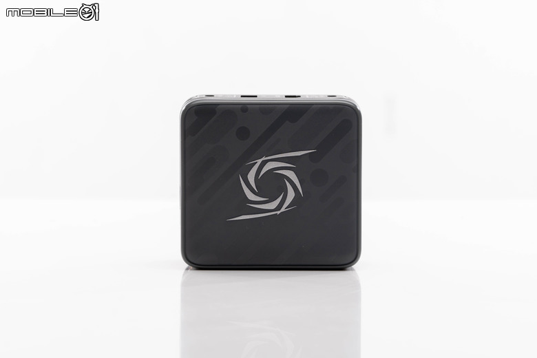 圓剛 ELITE GO GC313Pro 影像擷取充電器／CORE GO GC313 影像傳輸充電器開箱試用 可充電也可擷取畫面的遊戲掌機隨身夥伴