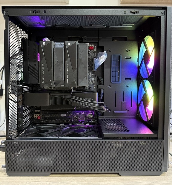 萬元Z890 首選C/P 取向Ready For AI 鷹神 Z890 AORUS ELITE WIFI7 開箱
