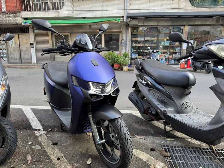 Gogoro&宏佳騰電車門市賞車心得分享