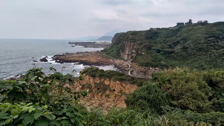 點我看大圖 【遊記】「雞籠」不是「基隆」,最早的「雞籠」是一座島,和平島地質公園 - 大漠國渡