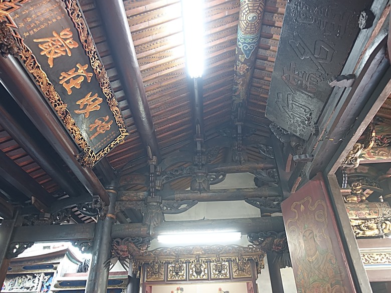 鳳儀書院、鳯山龍山寺、鳯邑城隍廟、鳳山縣新城殘蹟、曹公廟、鳳山教會 — 2024年末鳳山快閃訪古行旅紀錄