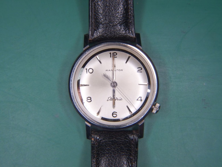自娛玩修錶 - Hamilton Electric "Nautilus 500" 電動錶 (cal. 505)