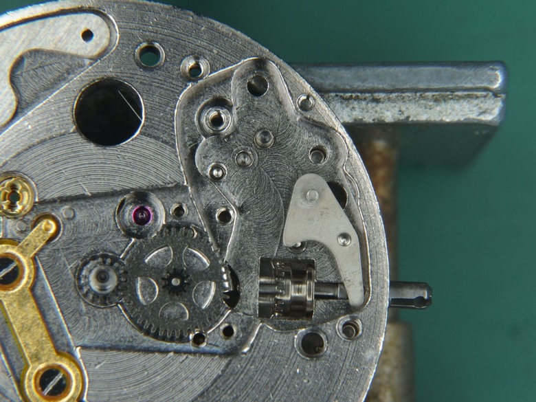 自娛玩修錶 - Hamilton Electric "Nautilus 500" 電動錶 (cal. 505)