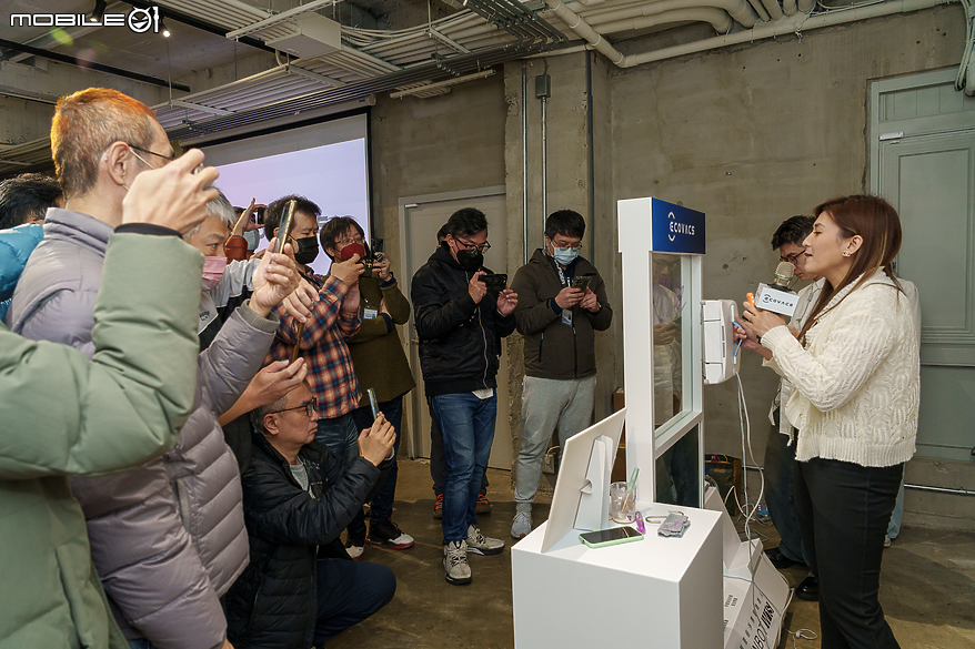 首搭「全自動活水洗地」專利技術 正式在台發表科沃斯 ECOVACS X8 PRO OMNI 智慧機器人