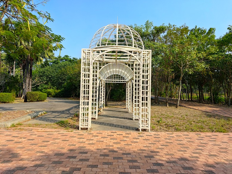 【遊記】彰化有個不輸「臺北大安森林公園」的公園，溪州公園 - 大漠國渡
