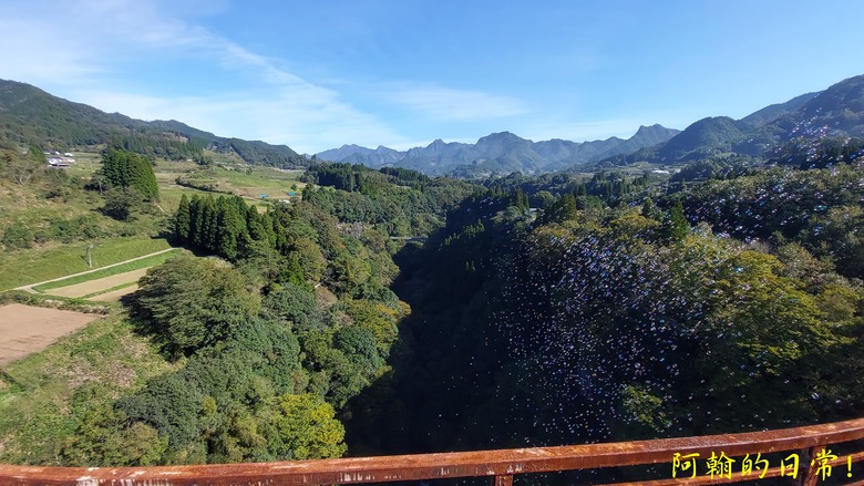 【日本 九州】包車自由行趴趴走 ｜鬼斧神工 高千穗峽｜湖光山色 金鱗湖｜小倉城 太宰府