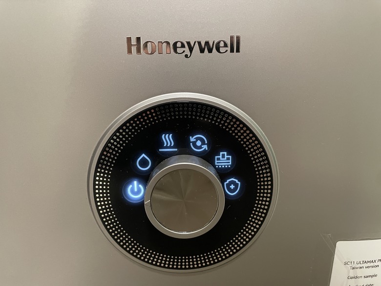 【小宅開箱】Honeywell 雙核心滅菌織物清潔機 家中清潔殺菌智能好幫手