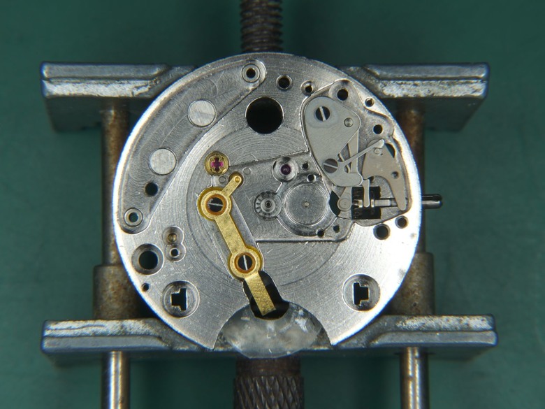 自娛玩修錶 - Hamilton Electric "Nautilus 500" 電動錶 (cal. 505)