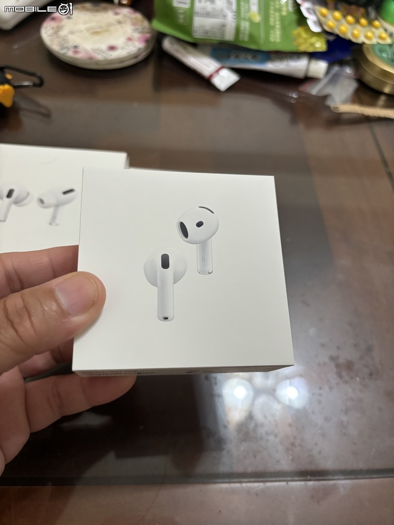 Apple AirPods 4 降噪版 開箱
