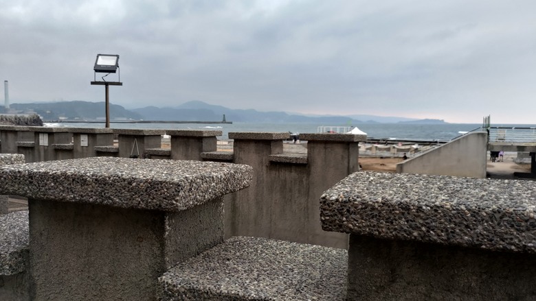 點我看大圖 【遊記】「雞籠」不是「基隆」,最早的「雞籠」是一座島,和平島地質公園 - 大漠國渡