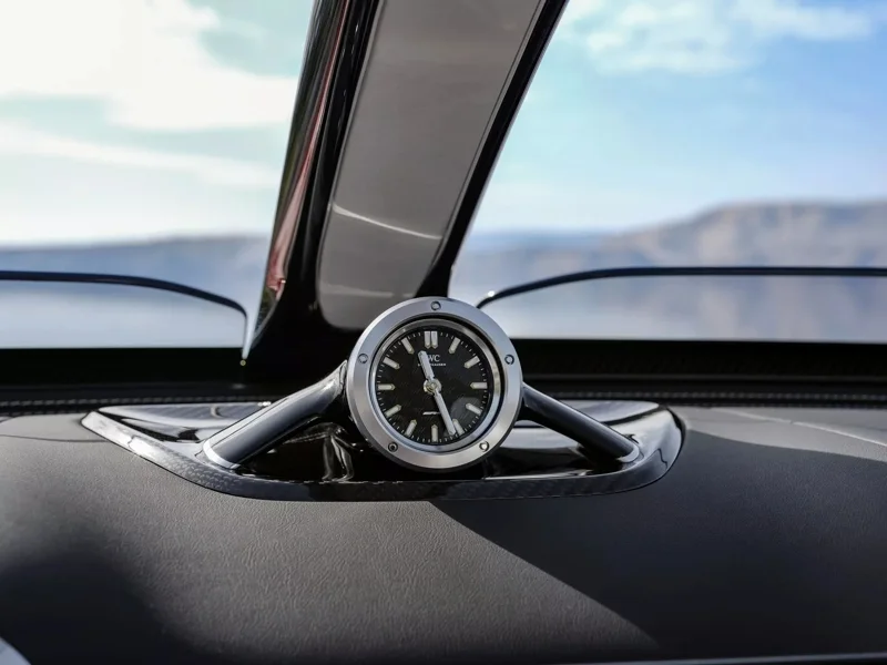 奔放不羈!Mercedes-AMG PureSpeed 跑車挾 F1光環震撼登場
