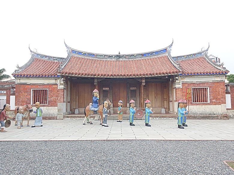 鳳儀書院、鳯山龍山寺、鳯邑城隍廟、鳳山縣新城殘蹟、曹公廟、鳳山教會 — 2024年末鳳山快閃訪古行旅紀錄