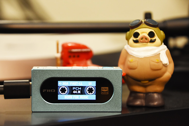 [開箱評測] FiiO KA15 隨身型解碼耳機轉換器~小巧精美卻蘊藏絕美聲音