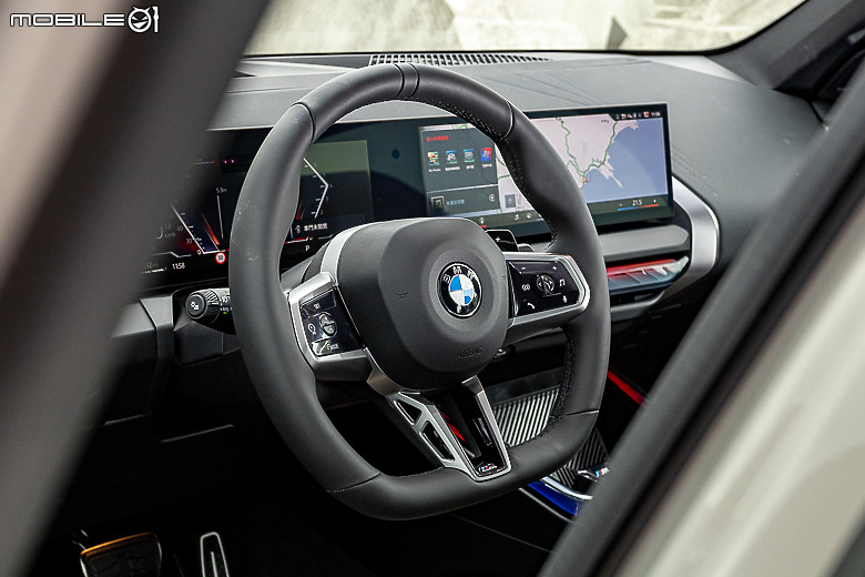 BMW 大改款 X3 20 xDrive M Sport 試駕｜創新大膽設計、科技層面躍進，更面面俱到的招牌 SAV！