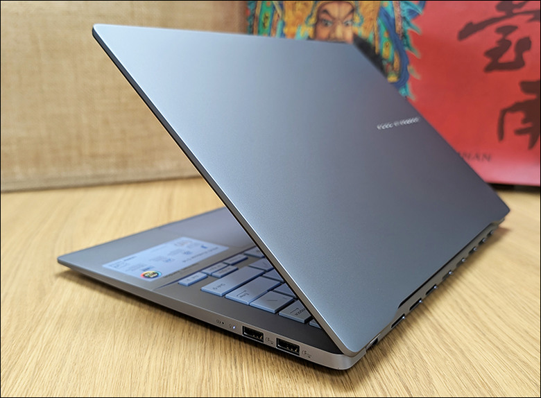 筆電升級Vivobook S 14 OLED S5406SA 258V版