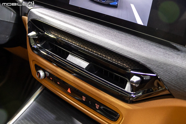 【採訪】BMW 3 Series / 3 Series Touring 中期改款車型 219 萬元起上市，細部質感提升，科技配備強化！