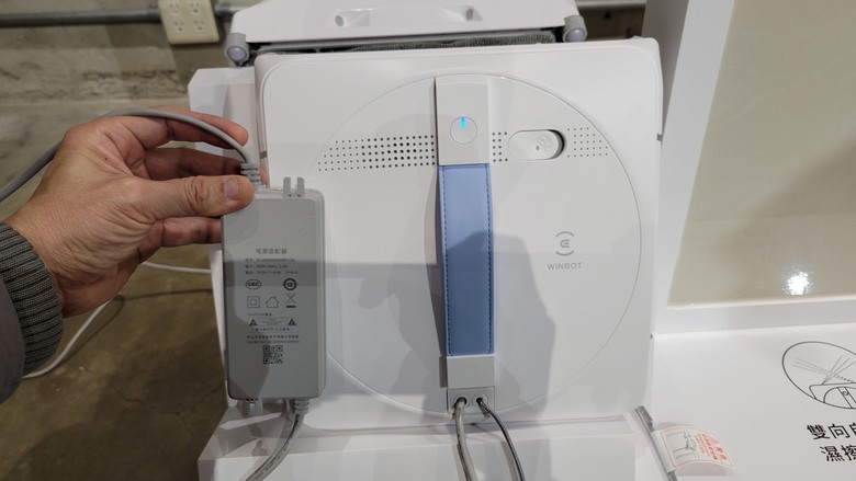 【科沃斯ECOVACS X8 PRO OMNI 全台首款自動洗地機器人 & WINBOT W1S 智慧擦窗機器人】體驗會分享