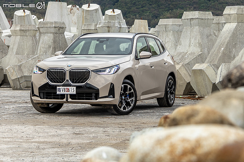 BMW 大改款 X3 20 xDrive M Sport 試駕|創新大膽設計、科技層面躍進,更面面俱到的招牌 SAV!