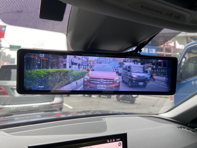 [請益]sedan車型 電子後視鏡後鏡頭裝車內效果?(已補實拍照)