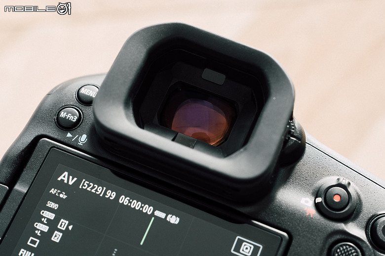 Canon EOS R1 評測報告｜旗艦之作、實力鑄就！