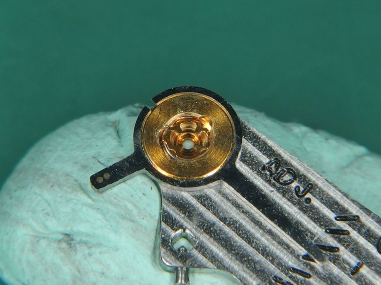 自娛玩修錶 - Hamilton Electric "Nautilus 500" 電動錶 (cal. 505)