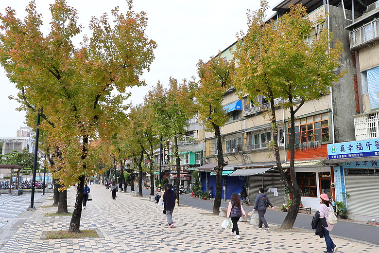 點我看大圖 Tamron 11-20mm f/2.8 DiIII-A RXD(RF-Mount)評測報告|老佳 APS-C 超廣角大光圈新選擇!