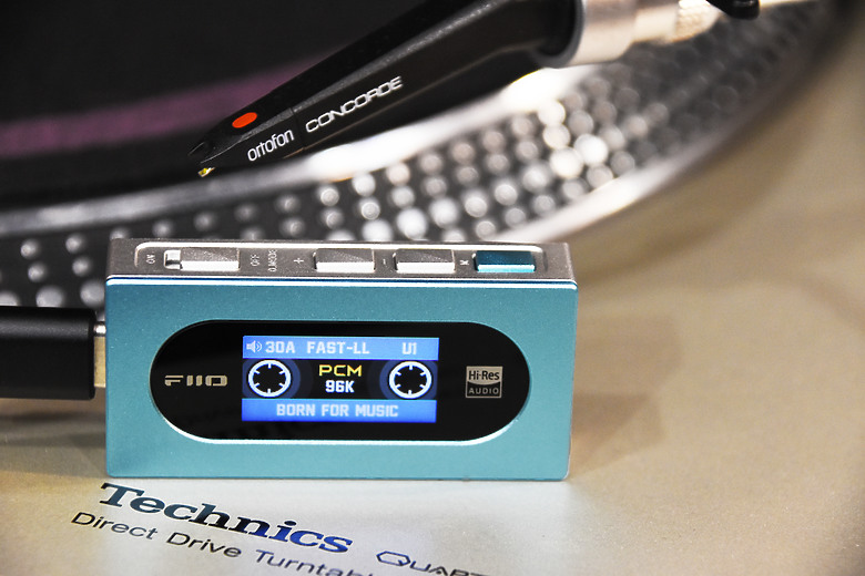 [開箱評測] FiiO KA15 隨身型解碼耳機轉換器~小巧精美卻蘊藏絕美聲音