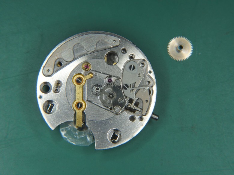 自娛玩修錶 - Hamilton Electric "Nautilus 500" 電動錶 (cal. 505)