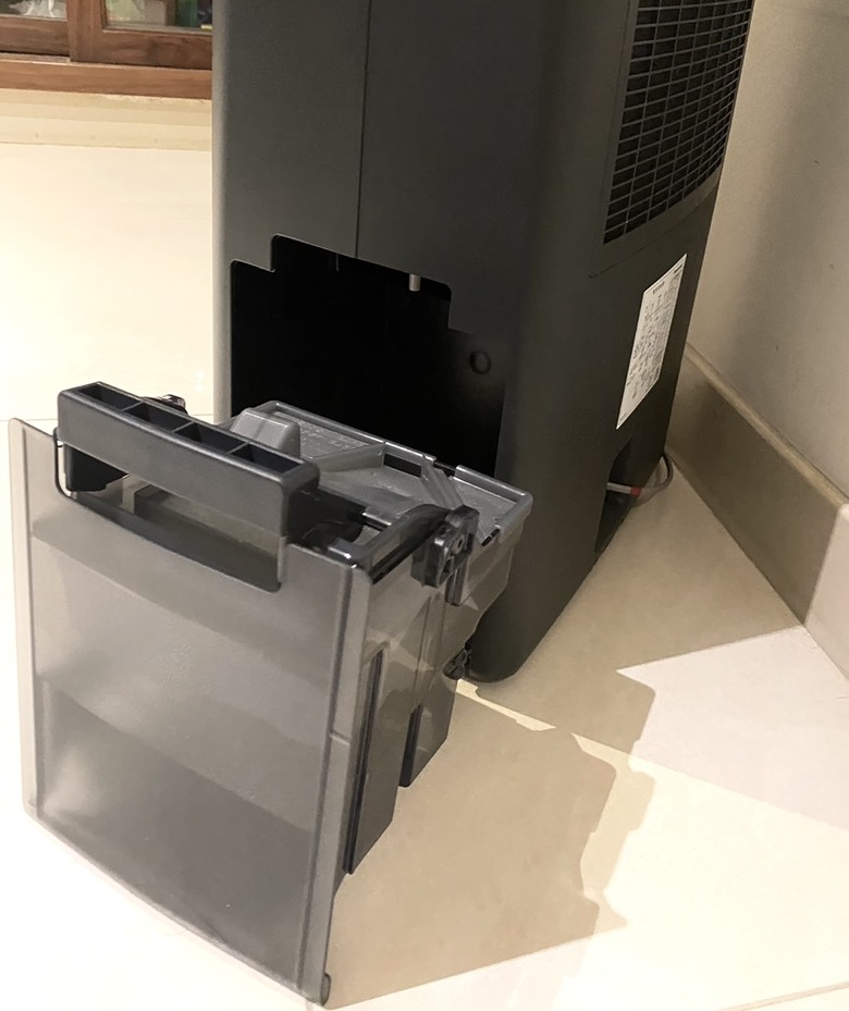 Panasonic F-YV32NXK變頻除濕機開箱分享