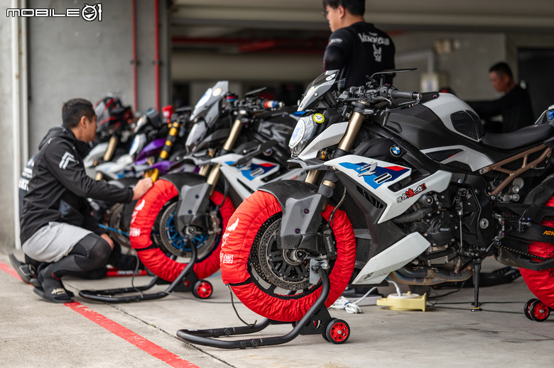 【採訪】BMW Motorrad Track Day 2024，全新冒險之王 R 1300 GS Adventure 賽道日驚喜現身！售價140.9萬起！